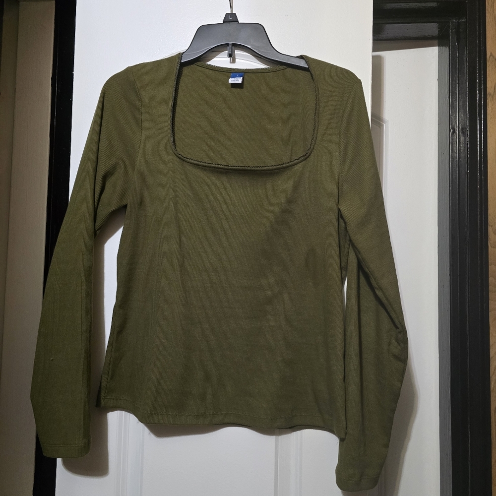 Old Navy Olive Green Ribbed Long Sleeve Square Neck Women's Fitted Top - Large